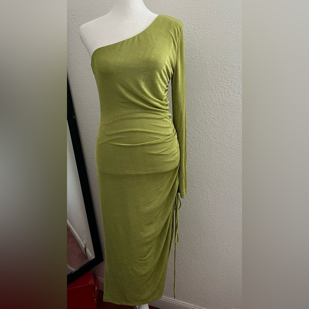 One shoulder long sleeve scrunch dress with side slit